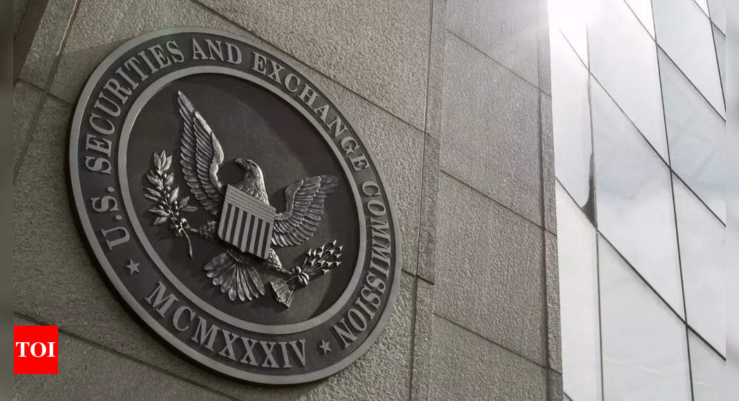 US SEC shortens stock disclosure deadline to 5 days